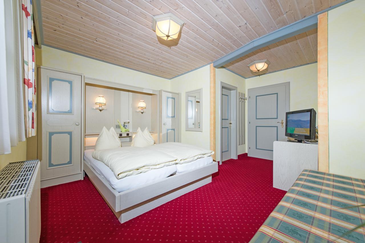 Hotel Sonnhof グロースアルル エクステリア 写真