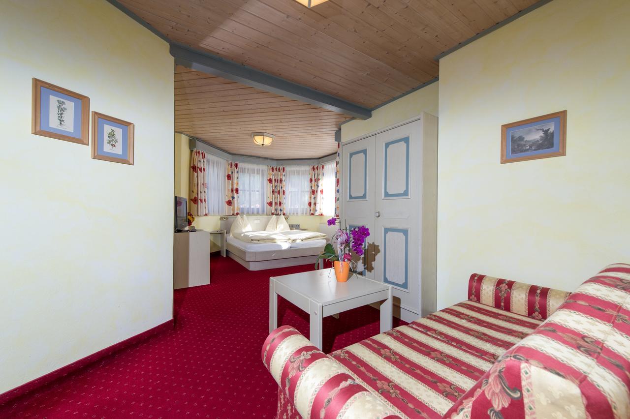 Hotel Sonnhof グロースアルル エクステリア 写真